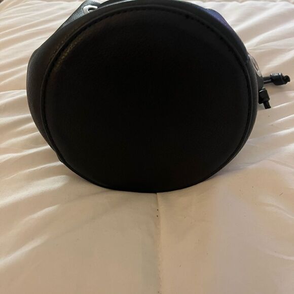 (FOREVER 21) mini bucket bag - Picture 6 of 7